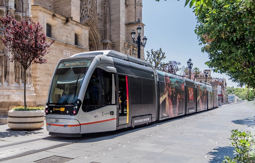 Así es el tren de pasajeros más largo del mundo: mide 2 km y puede transportar a más de 4.500 personas